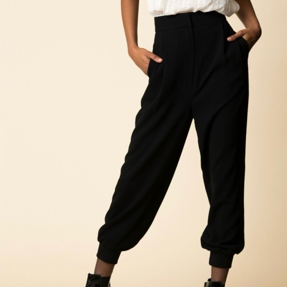 NWT Tibi Black Triacetate Short Pleat Jogger Pants Size 12 - Picture 1 of 12